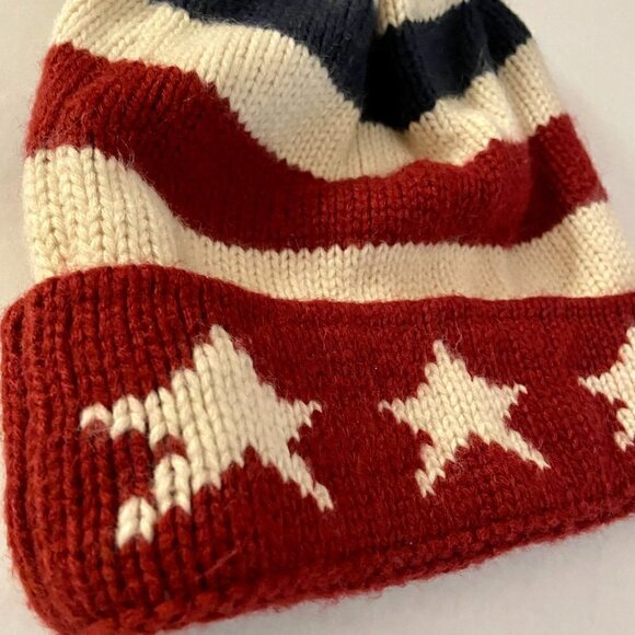 Stars and Stripes knit hat with pom - Picture 3 of 5